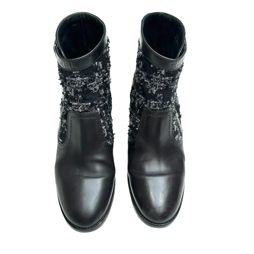 Black & Brown Boots w/Tweed - 8