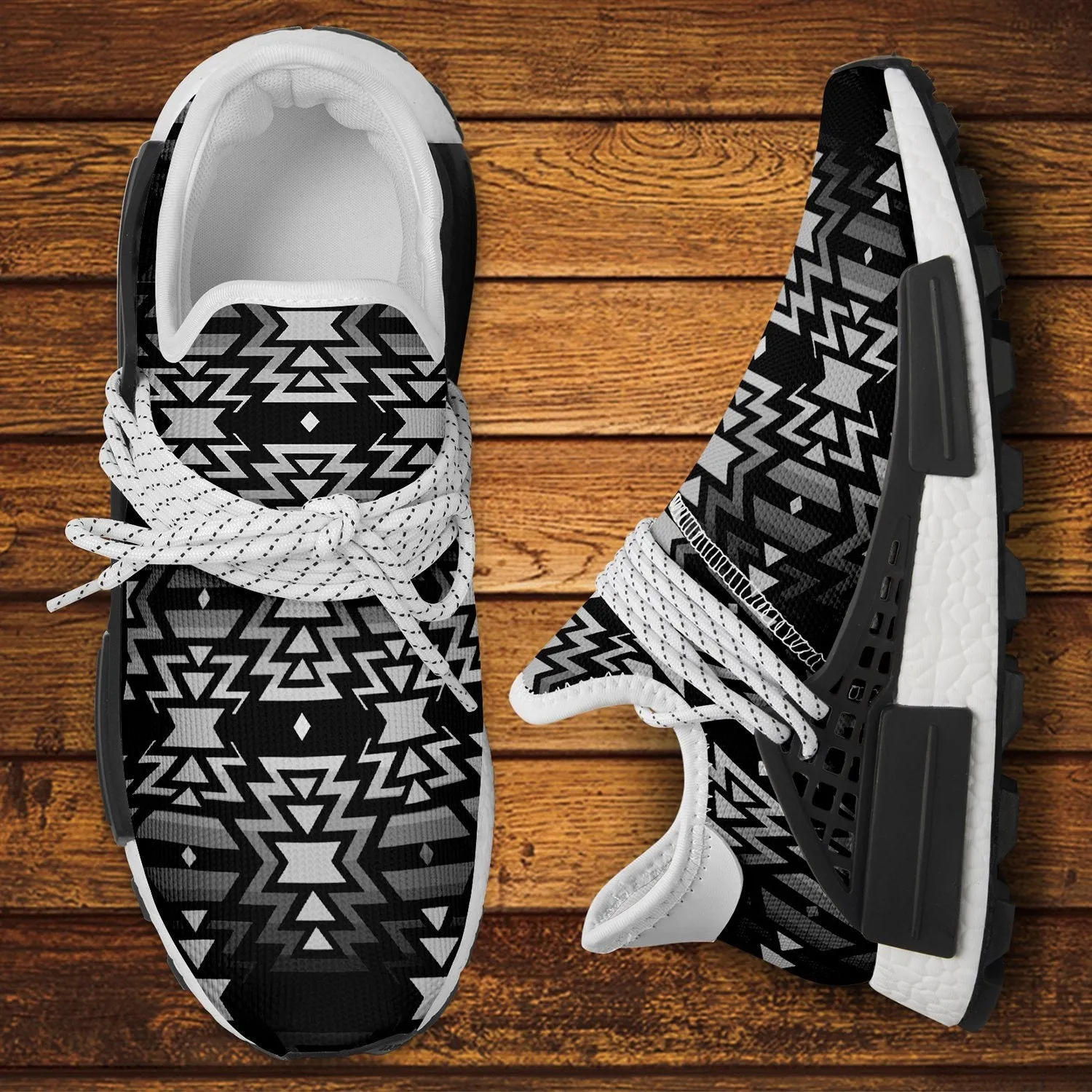 Black Fire Black and White Okaki Sneakers