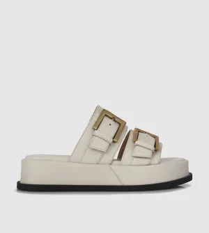 Mera Slide Flatforms by Beau Coops