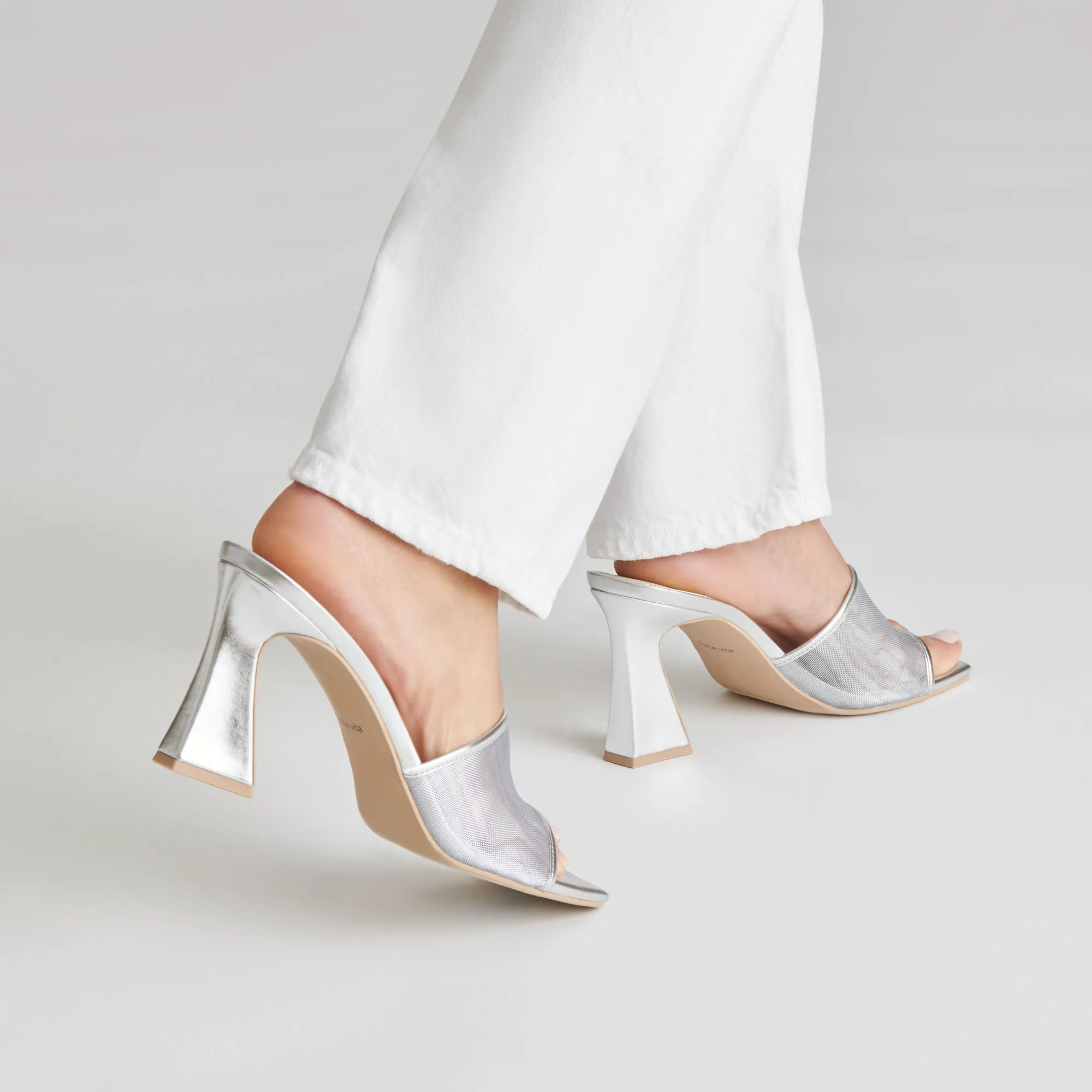 NARDA HEELS SILVER MESH