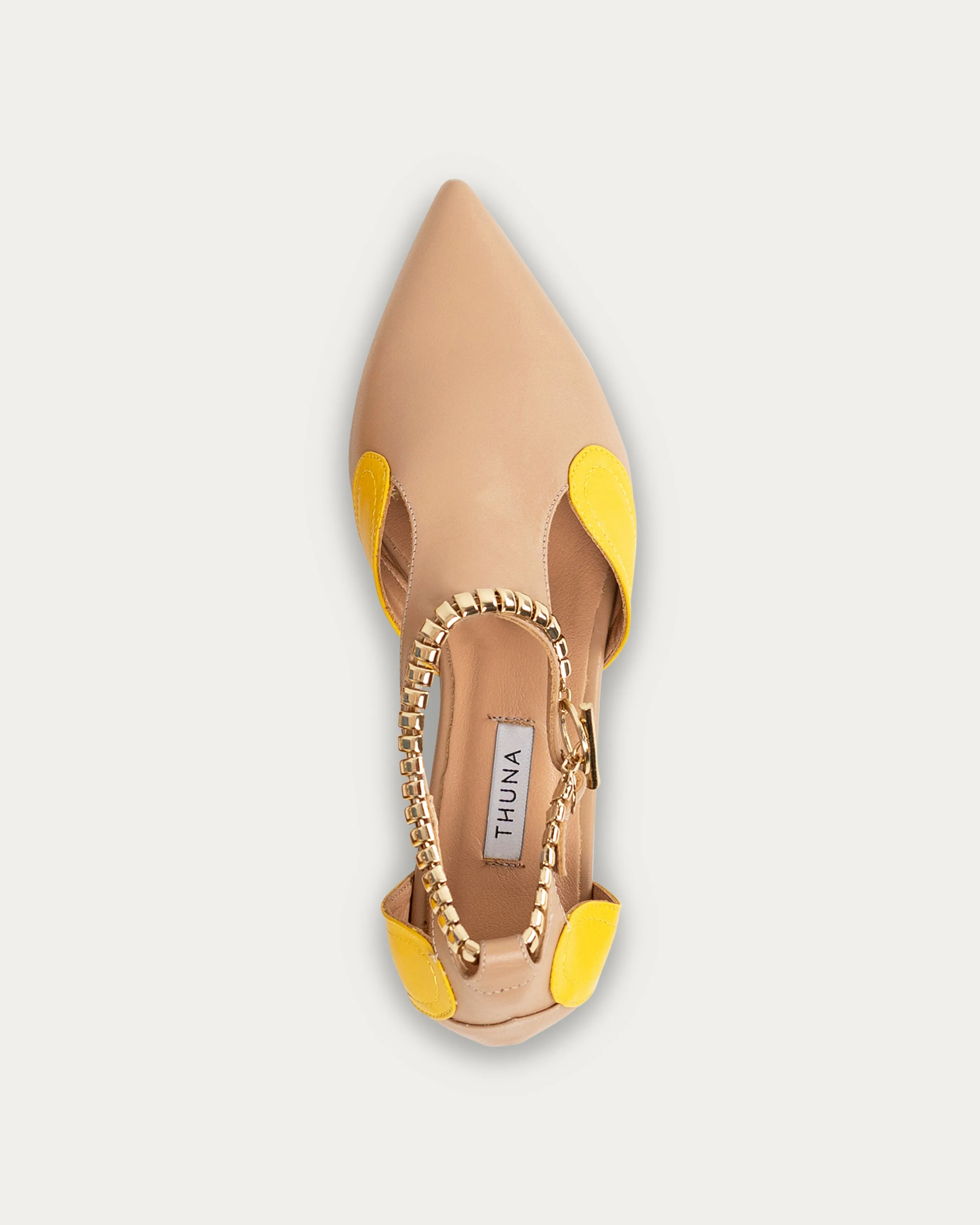 Nuwair beige sandal