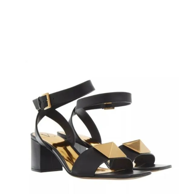 Valentino Garavani One Stud 60 Leather Sandals Black