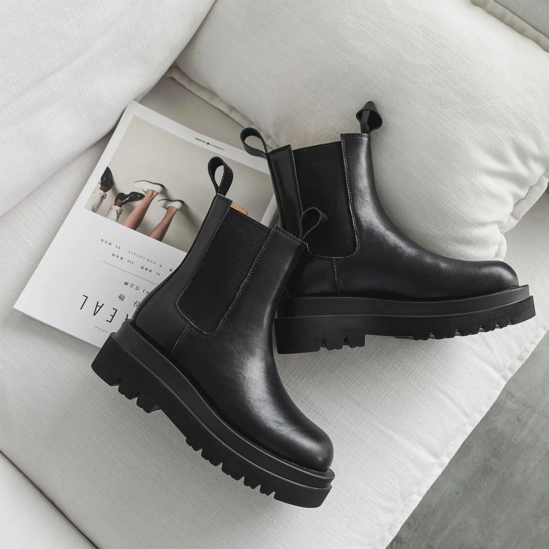 Women England Style Leather Stitching Chunky Platform Black Chelsea Boots